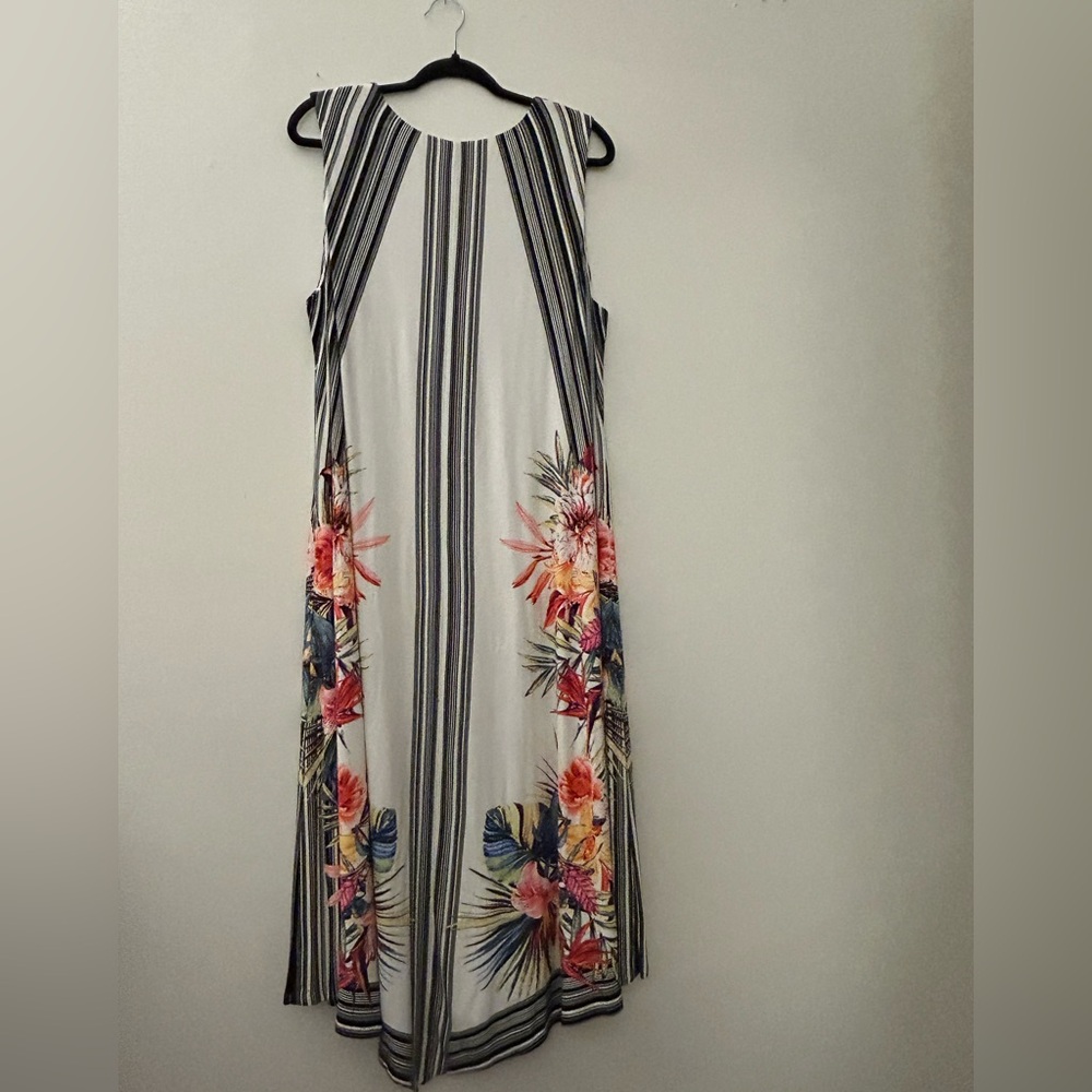 Floral Sleeveless Dress - Multicolor